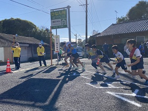 姶良市立北山小学校 漆地区 田の神さあ駅伝